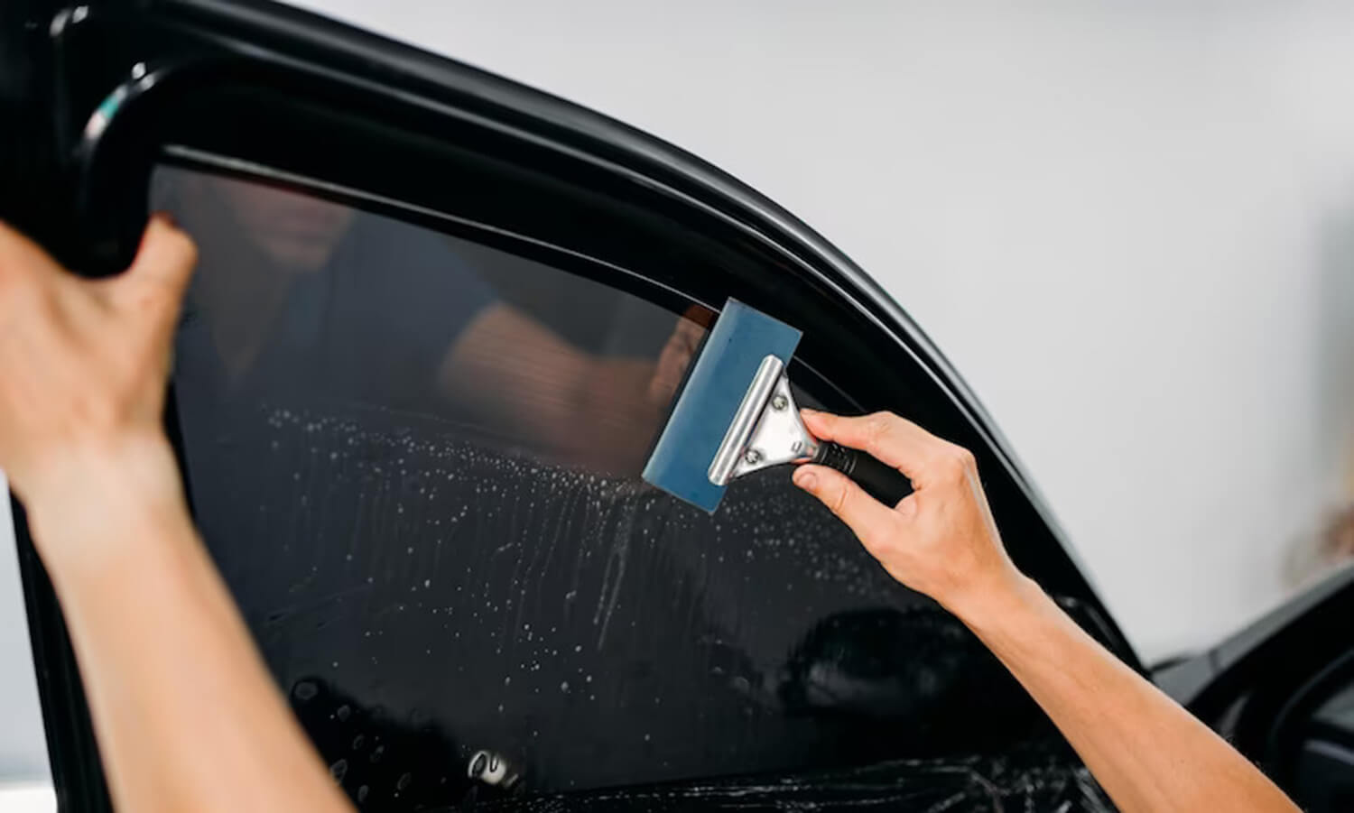 Porsche Window Tinting Dubai